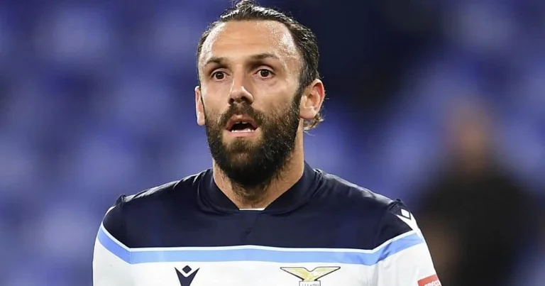 Wedat Muriqi ne passe pas de tests médicaux sur le Club Brugge, c'est pour ça.