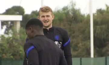 Bayerni startet ein Angebot an Juventus für Matthijs de League, veröffentlicht den Preis