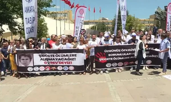 Turkish doctors on strike after cardiologist killed with gun inside hospital