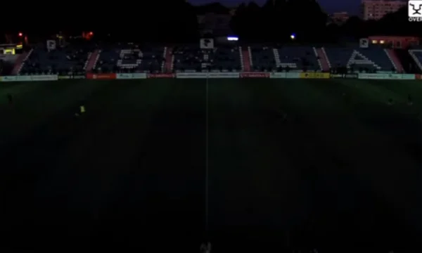 The match at the Albanian team's Conference League is being played, power stopped at the stadium