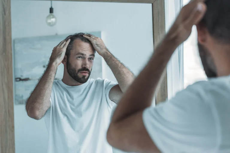 Falling hair on men: What causes it and how to prevent it