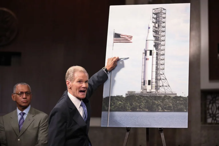 Taking control of the moon, China reacts after NASA's warning