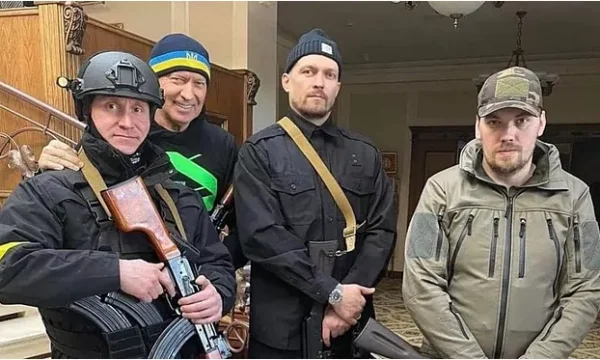 Usyk per la guerra in Ucraina: Ho pregato che nessuno venga ucciso.