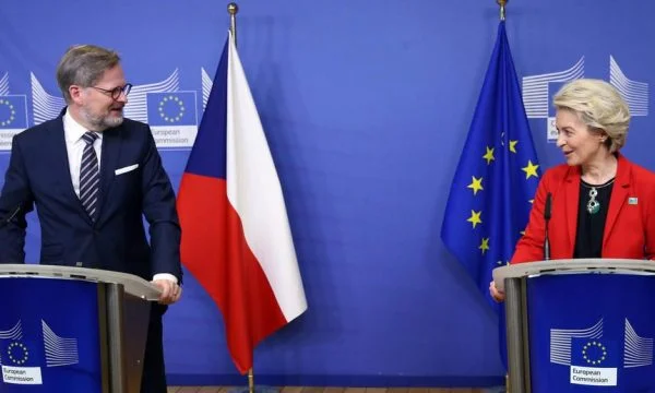 Cekia prend la présidence de l'UE, la priorité absolue sera les Balkans occidentaux