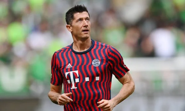 Ex presidente Bayerney: Barcellona ferma le offerte per Leandowski