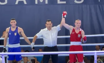Kosovo boxer Rettung Bajoku besiegt ägyptische Essam Amen und geht in die Halbfinale der Mittelmeerspiele
