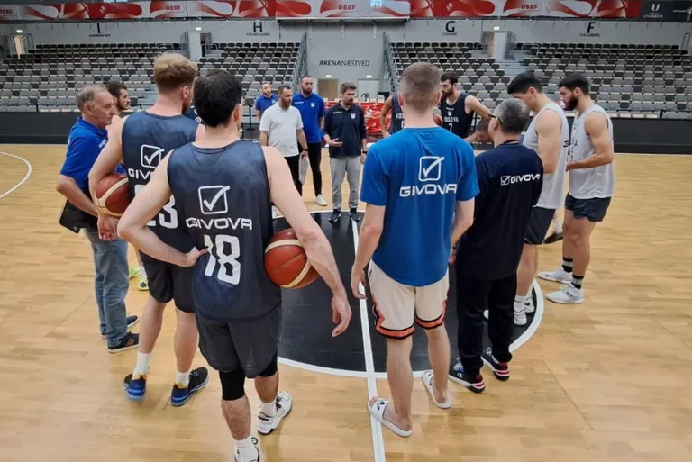 Kosovo National Basketballs Train in Denmark