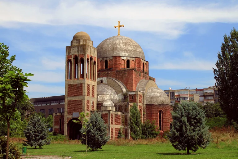La bataille de la cour entre l'église et l'université pour la terre sur le campus, où reste le procès?