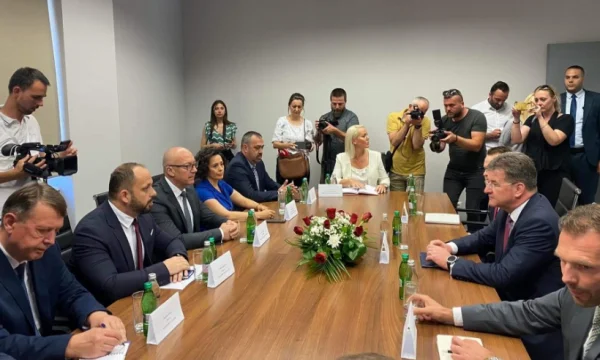 Accordo energetico, Lajcak nel Nord per l'incontro con i sindaci