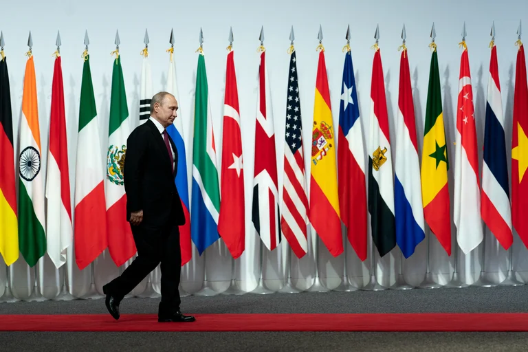 Putin plans to attend G20 summit