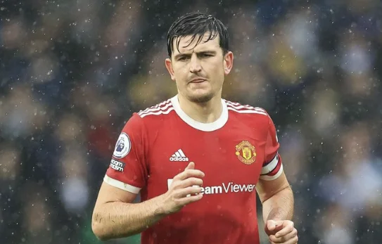 Man United rejects Magire de Jong exchange