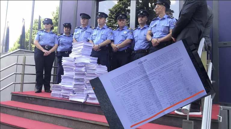PSD action before Government: Hand over petitions through which Vetevendosje once opposed agreements