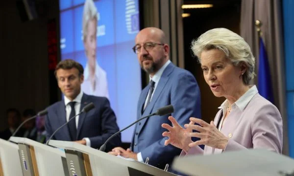 Bosnia gets positive signals: Candidate country status in October or December