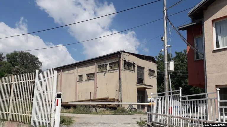 Elektrocosmet object under grenade attack in northern Kosovo