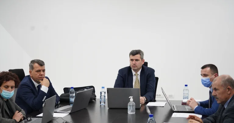 ZRRE considers today's “electricity” request for license