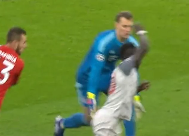 Two best goals Mane picks: One is against Bayer, forgive Neuer