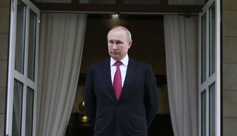 Putin attends anniversary of the Soviet Union's Nazi occupation