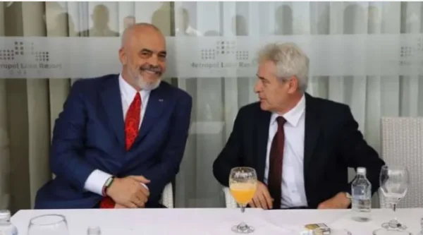 Hat er gesagt, dass er Kurt im September abnimmt? Ali Ahmeti bezieht sich auf das, was Eddie Rama auf der Tabelle gesprochen wurde