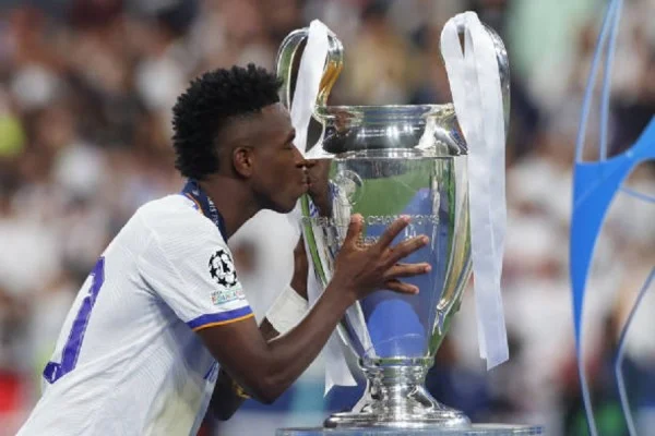 Winnitius for the future: I'm gonna play the biggest club in the world.