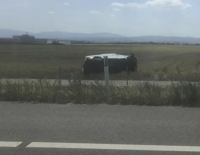 Heavy accident in Pristina-Ferizaj magistrate: Car ends in the fields