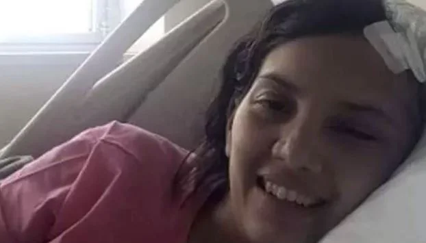 The boxer wakes up from the coma after 10 days. What happened to her?
