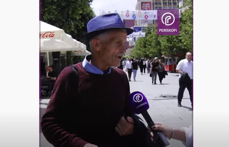 Citizen: Ce Donika Gervalla pas de mots anglais.