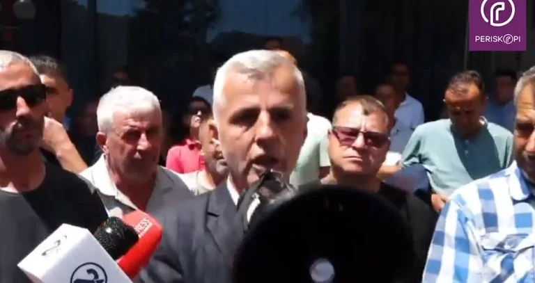 Glauk Konjufca está pensando que se está cansando de nosotros, pero vamos a quedarnos