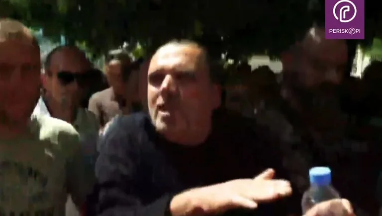 Vetan says they don't leave Albin Kurt in their own: They're getting mad at us, so our lives went out of protest