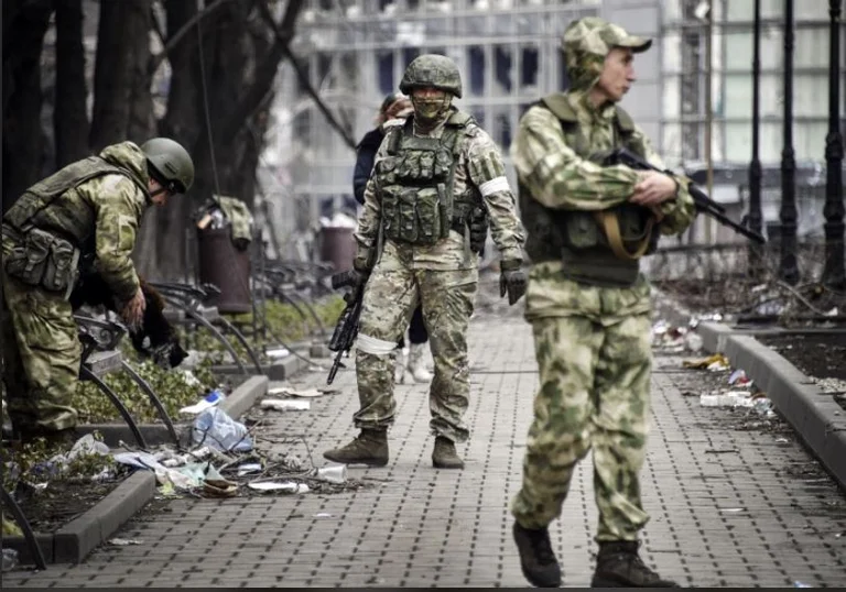 American officials: War in Ukraine is at a critical crossroads