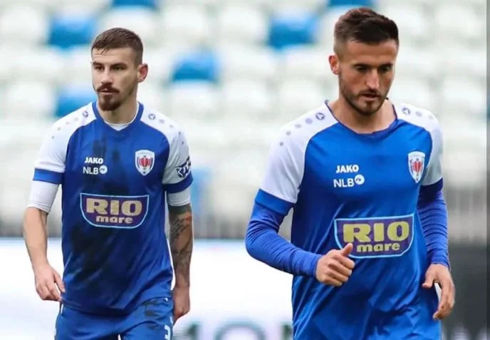 Andrew Krasniqi and Gledi Mici stay at Pristina