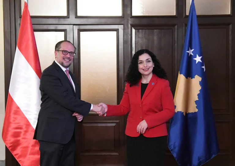 Osmani lors de la rencontre avec le ministre autrichien: le Kosovo a satisfait aux critères de libéralisation des visas