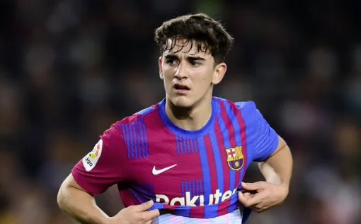 Barcelone a peur. Il est en conversation avec l'agent de Gave pour le contrat en cours.