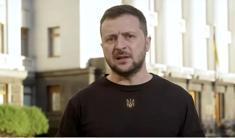 Zelenskyy: l'Ukraine a besoin de systèmes de missiles modernes
