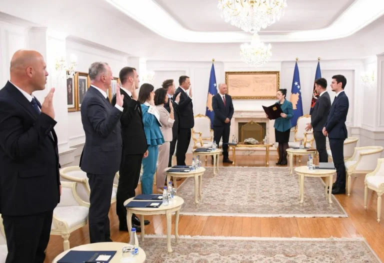 President Osmani decrees seven prosecutors with initial mandate
