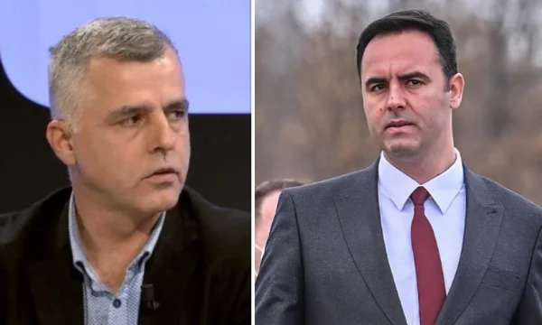 Klink: Doble Conjufca para Visitar La Haya