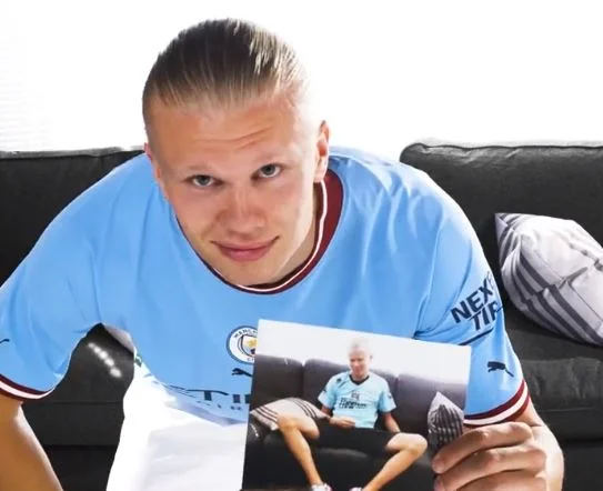 Official: Haaland specially introduced to Man City