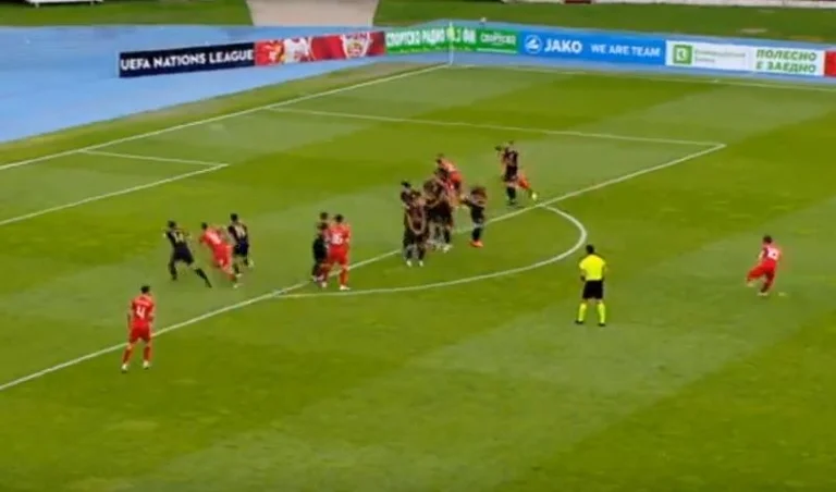 The madness has just occurred. Enis White marks from the extraordinary cheap kick.