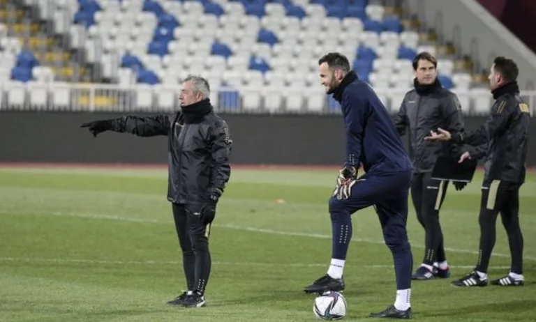 Giresse shows why he did not invite other players, following numerous shortages