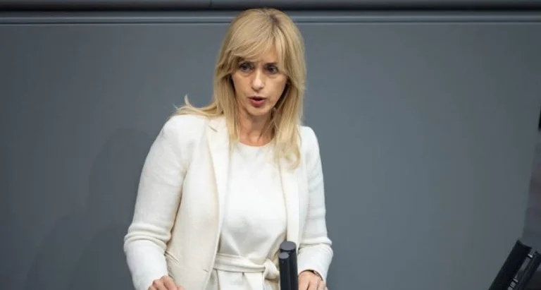 German MP calls Vucinqiqi: Kosovo's non-stop declaration to raise negotiations