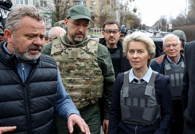 Von der Leeyen visits to Kiev, expected to meet with Zelensky