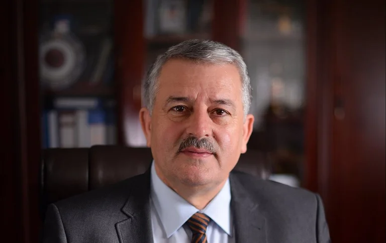 "Агим Велиу должен быть в списке LDK"