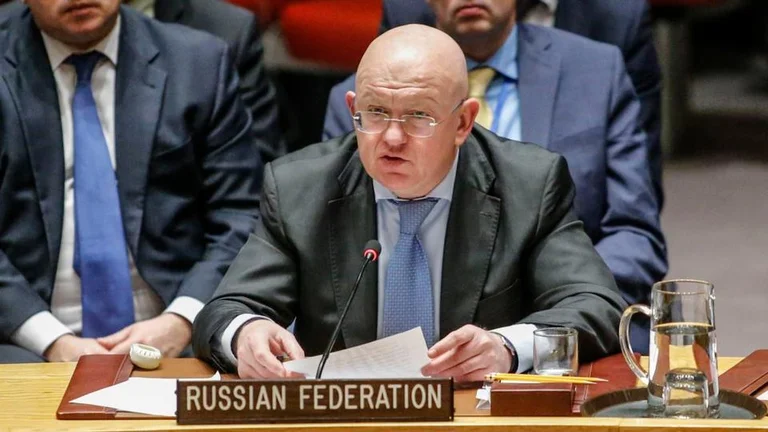 Russischer Botschafter aus dem Treffen des Sicherheitsrats nach dem Zusammentreffen mit dem EC-Präsidenten