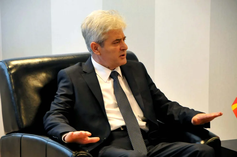 Ahmeti: Është koha që një shqiptar të udhëheqë Qeverinë e Maqedonisë së Veriut