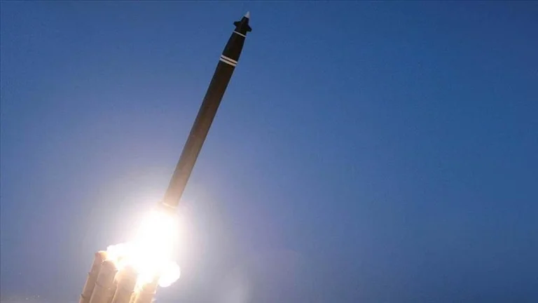 Kurz nach der US-Core-Übung startet Nordkorea 8 ballistische Raketen