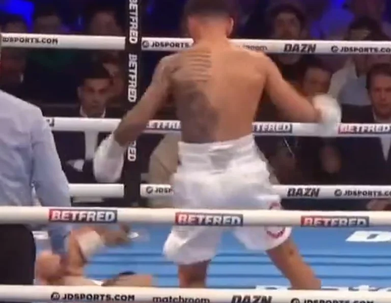 C'est plus brutal, je ne crois pas que vous ayez vu un adversaire se lever.