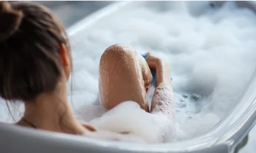 Wenn Sie von diesen drei Problemen leiden, vermeiden Sie ein heißes Bad