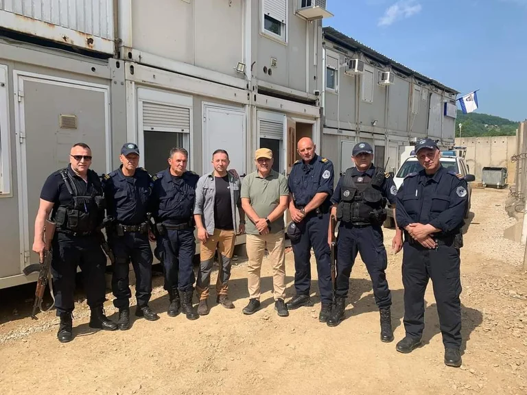 Svechla and Mej together appear a little at the border points in the north: Restrict control over smuggling