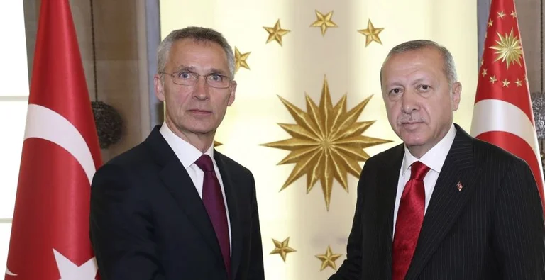 Chef de l'OTAN Parler avec Erdogan À propos de la Finlande, Suède Adhésion