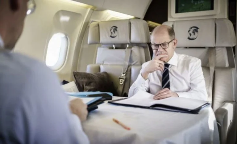 Cancelliere Scholz la settimana prossima visita il Kosovo