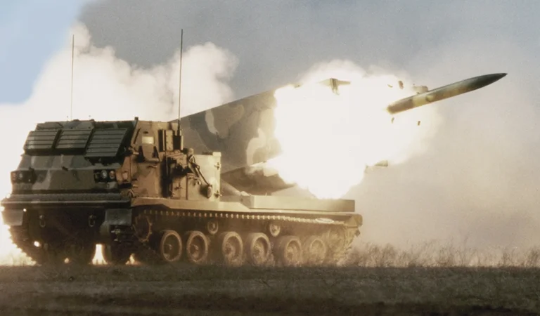 Britain will send Ukraine rocket launchers that reach a distance of up to 50 miles [80 km]
